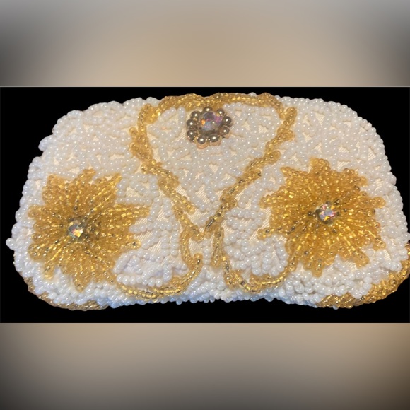 Vintage Delill handmade beaded coin purse - Picture 3 of 9